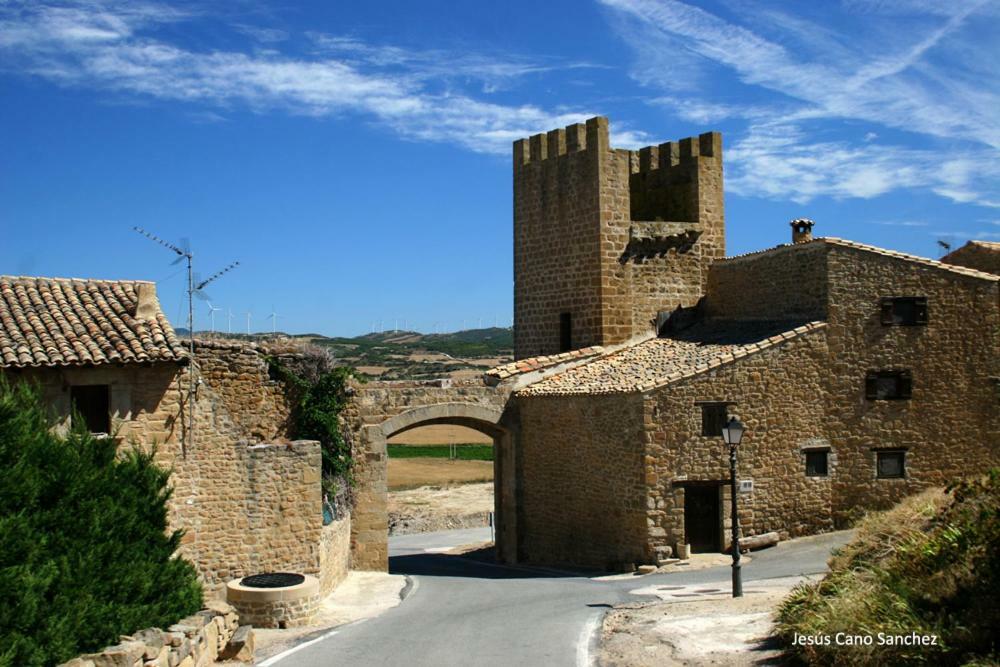 El Diezmo Artajona Exterior photo